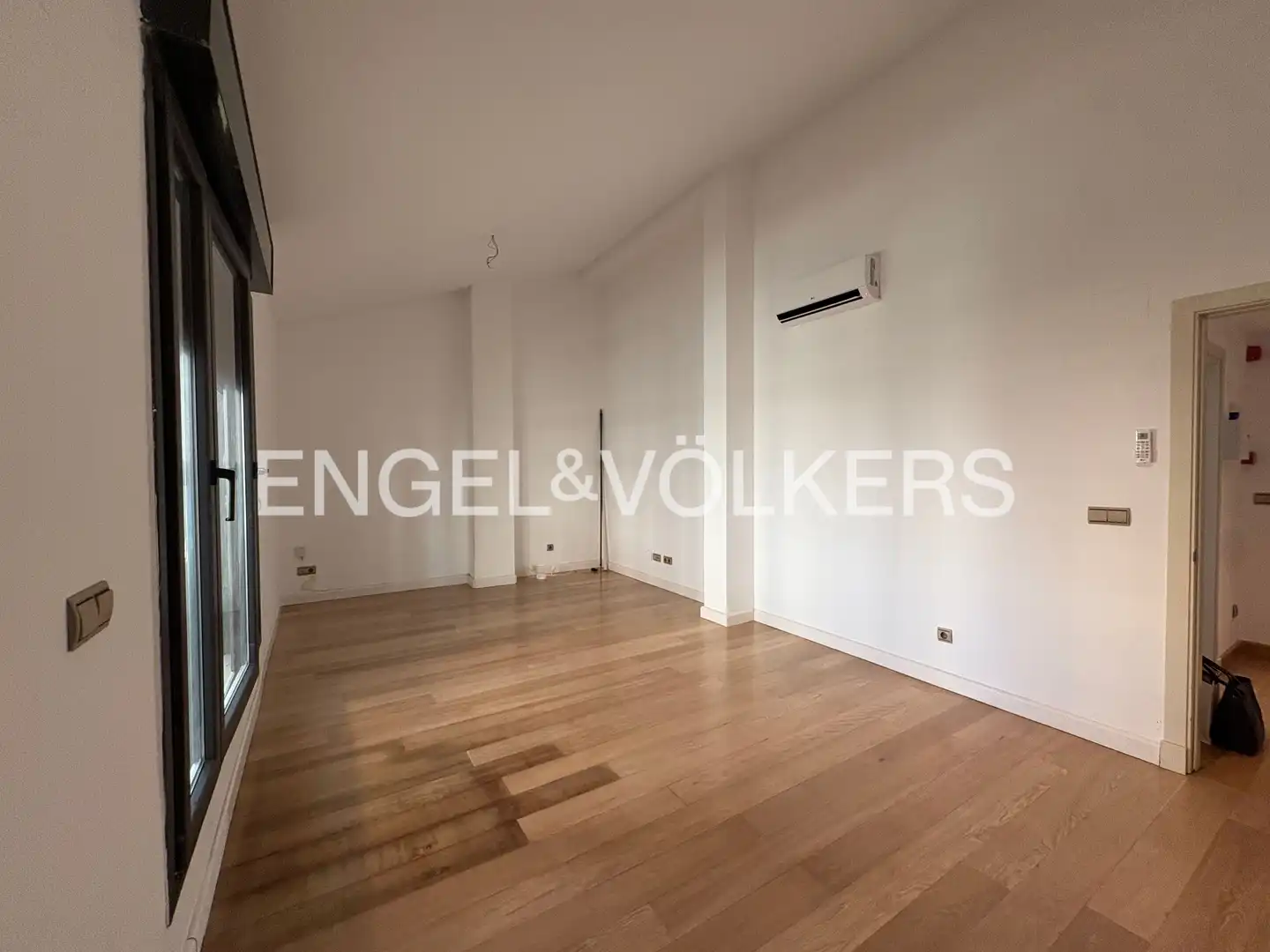 Living room of Attic for rent in Sevilla  with Air Conditioner, Heating and Private garden