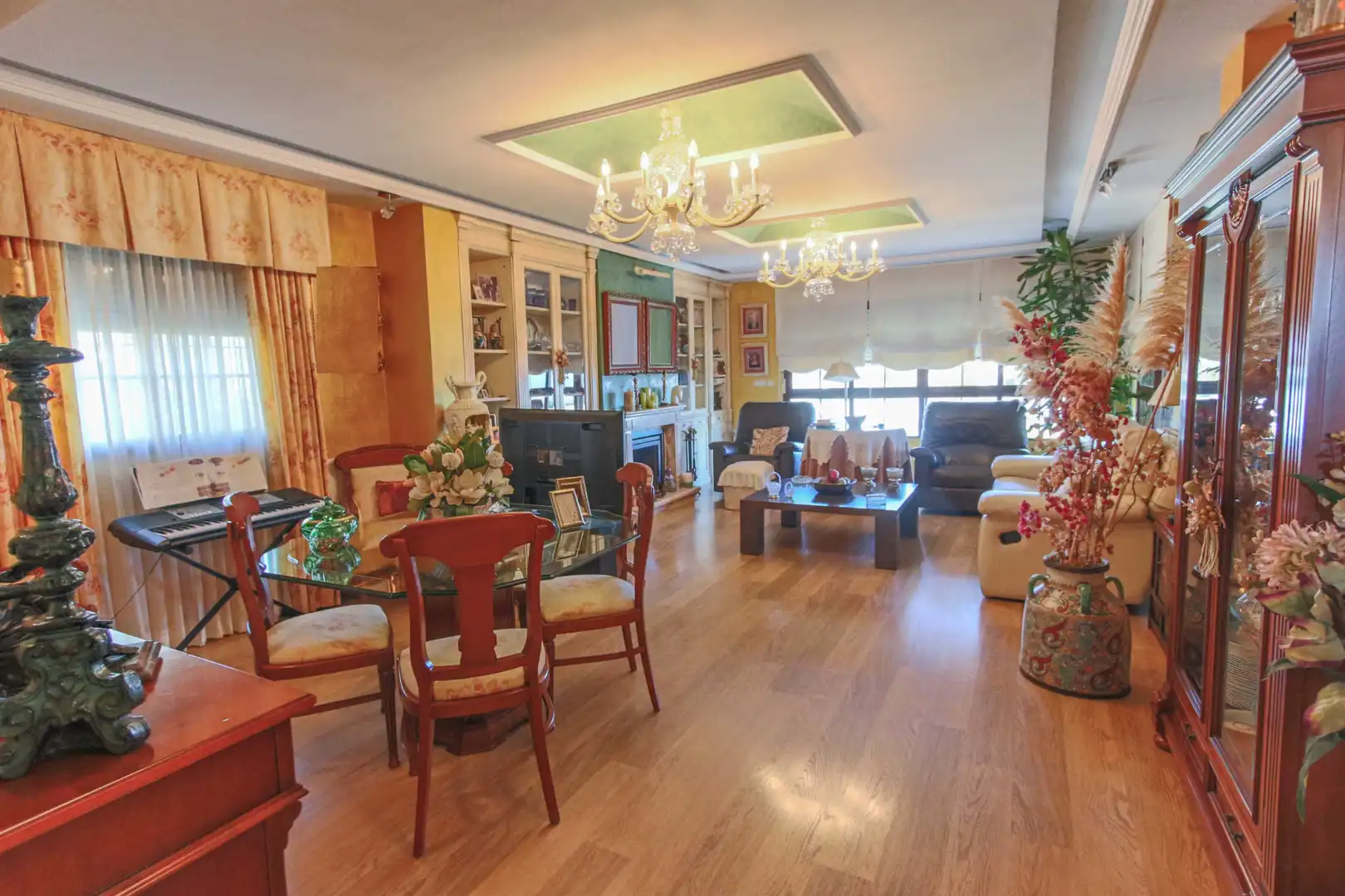 Sala de estar de Casa o chalet en venta en Gualchos con Aire acondicionado, Terraza y Piscina