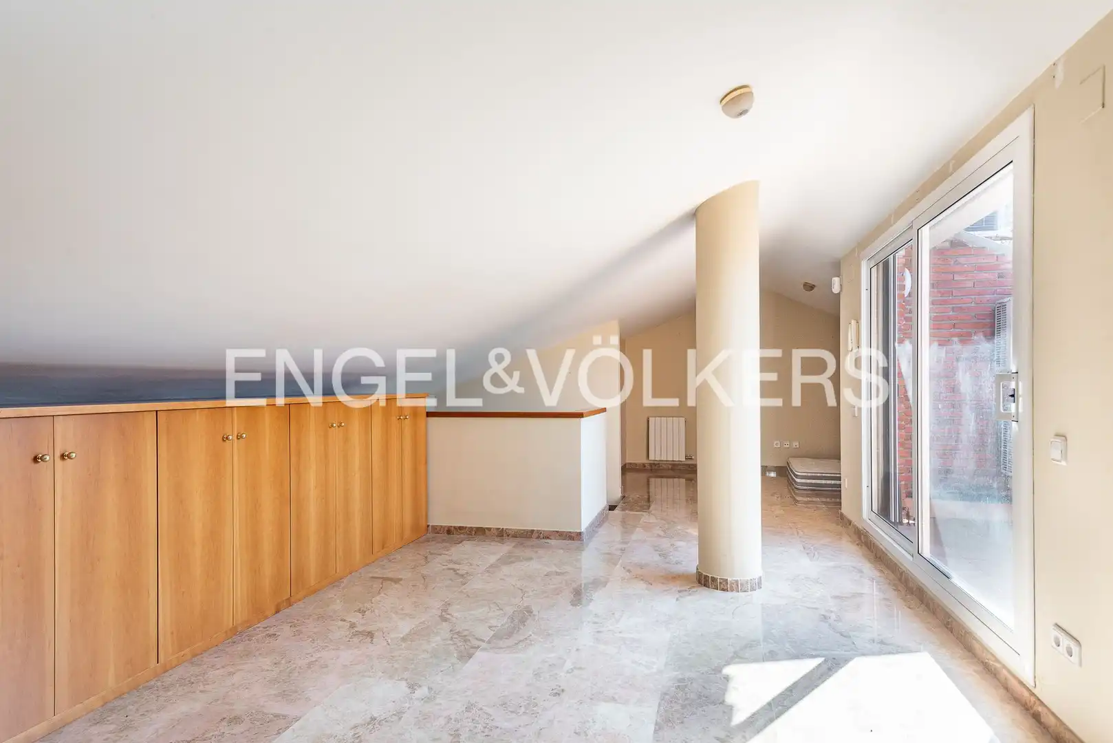Balcony of Houses for sale in Molins de Rei  with Air Conditioner, Heating and Private garden