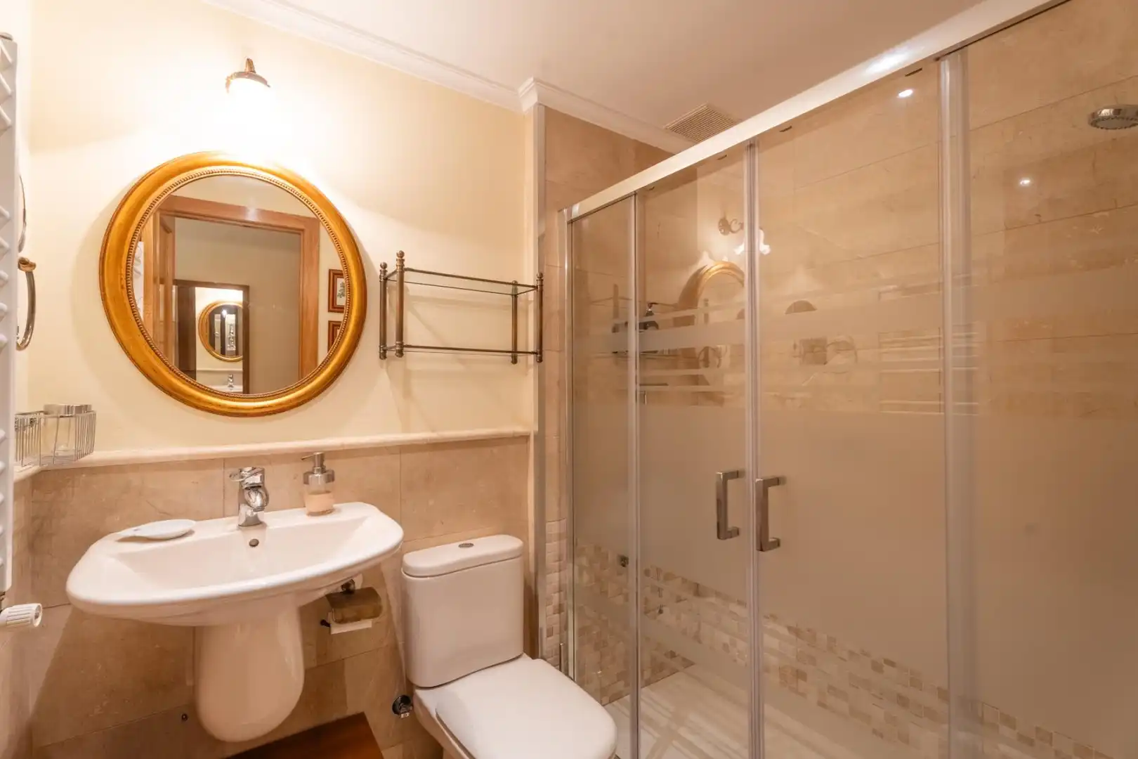Baño de Dúplex en venta en Marina de Cudeyo con Calefacción, Terraza y Balcón