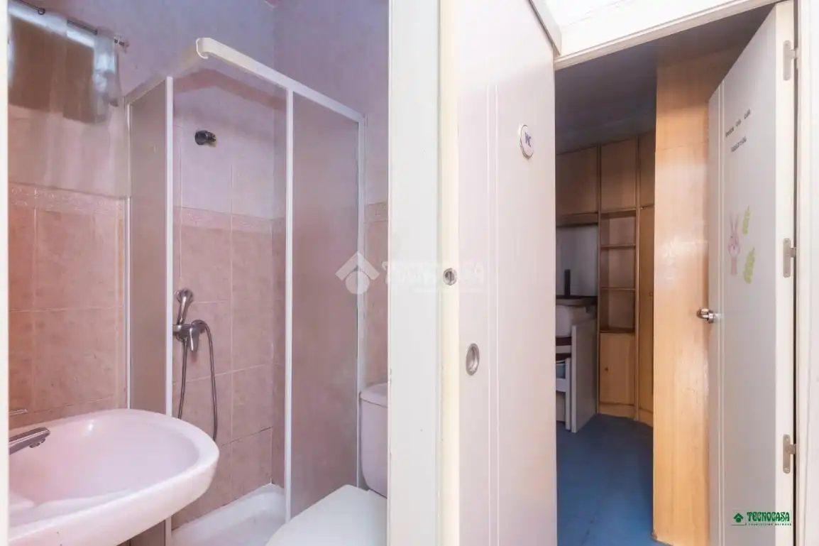 Dormitori de Casa o xalet en venda en Almería
