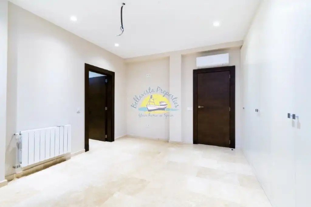 Casa o chalet en venta en L'Alfàs del Pi con Aire acondicionado, Jardín privado y Terraza