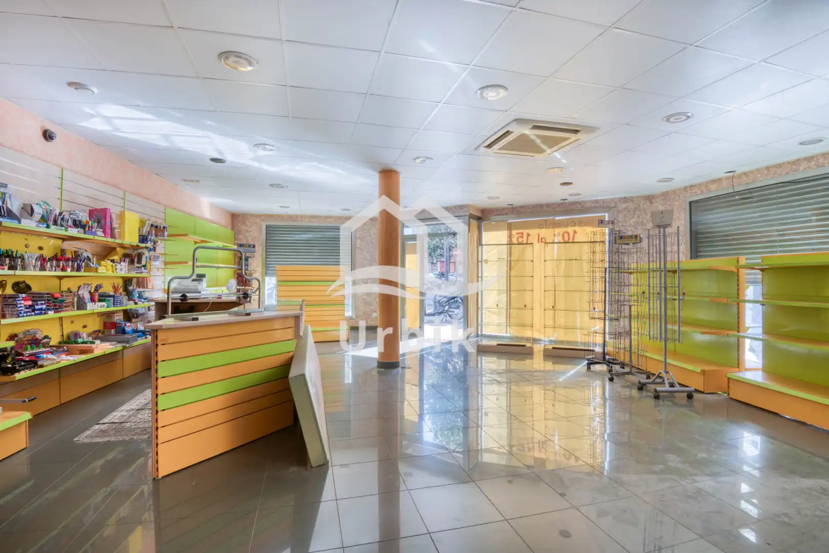 Local comercial en venta en Carrer de Lleida