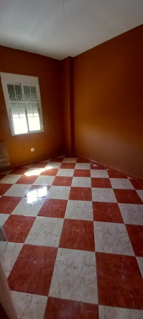 Maisonette zum Verkauf in Sevilla mit Klimaanlage