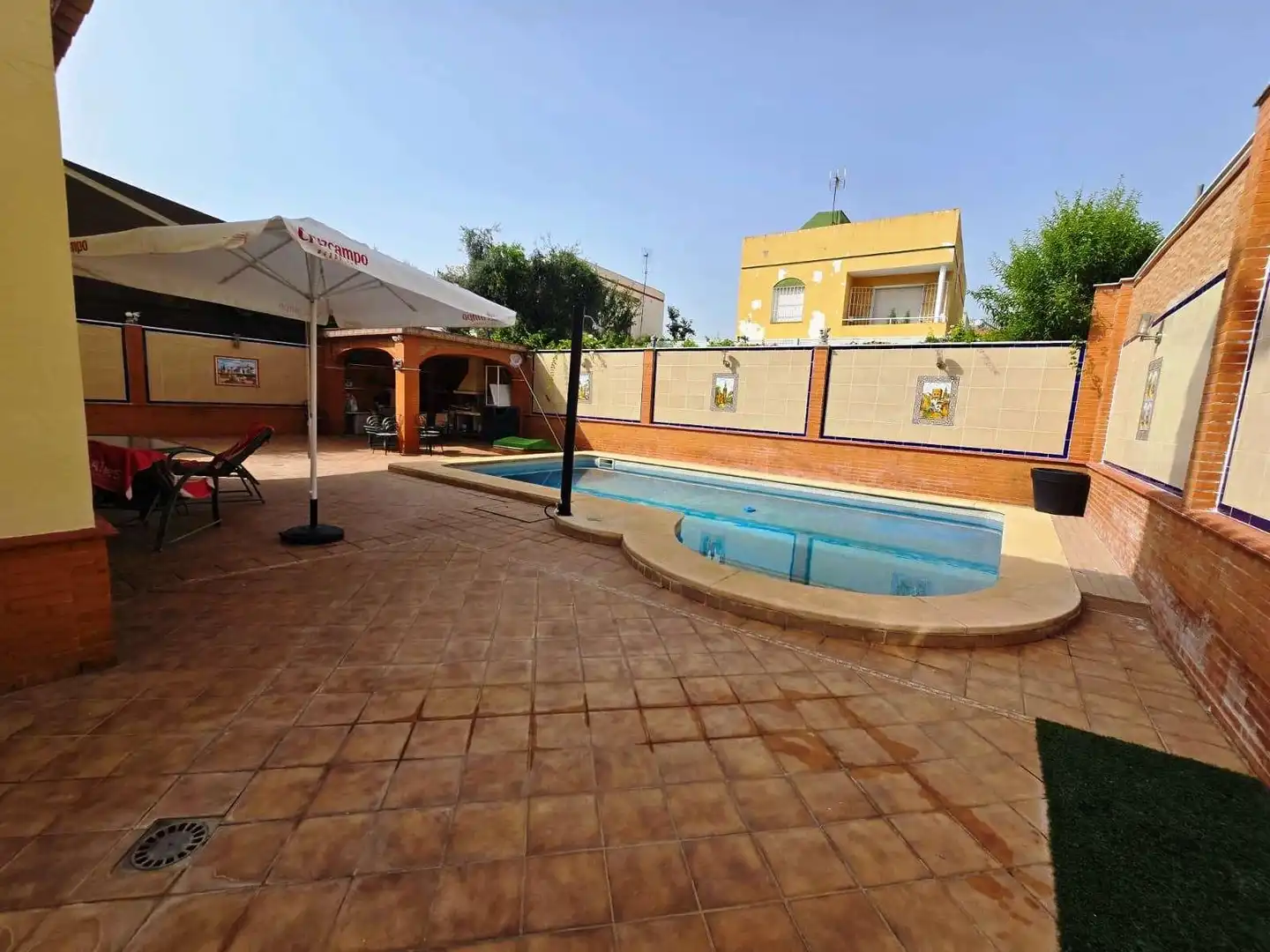 Piscina de Casa o xalet en venda en Bormujos amb Aire condicionat i Piscina