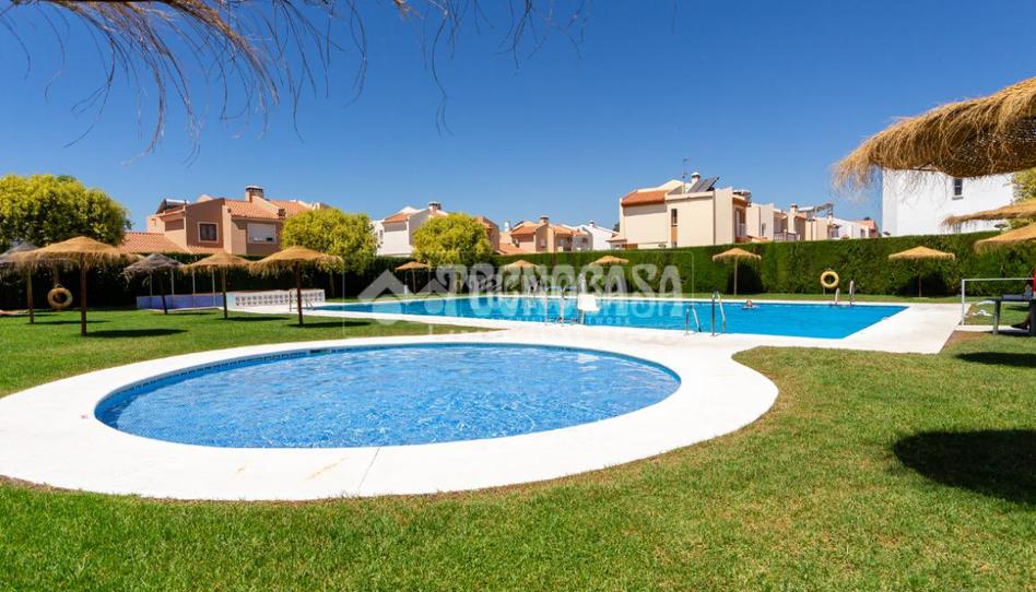 Foto 1 de Casa adosada en venda a El Limonar, Málaga