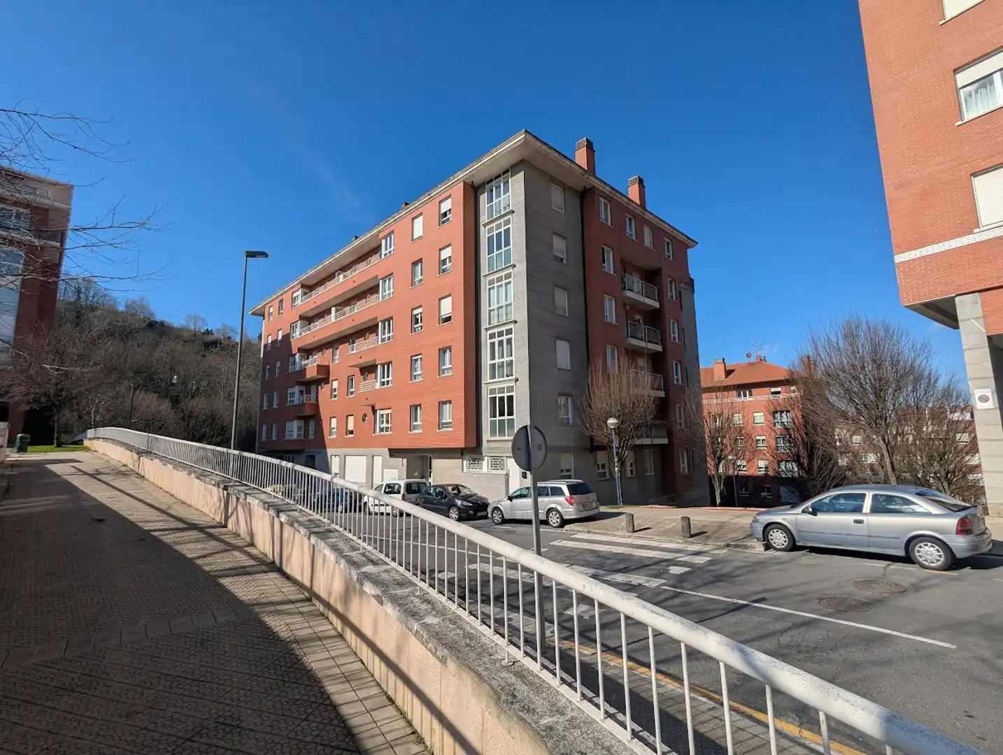 Exterior view of Flat for sale in Bilbao   with Storage room and Furnished