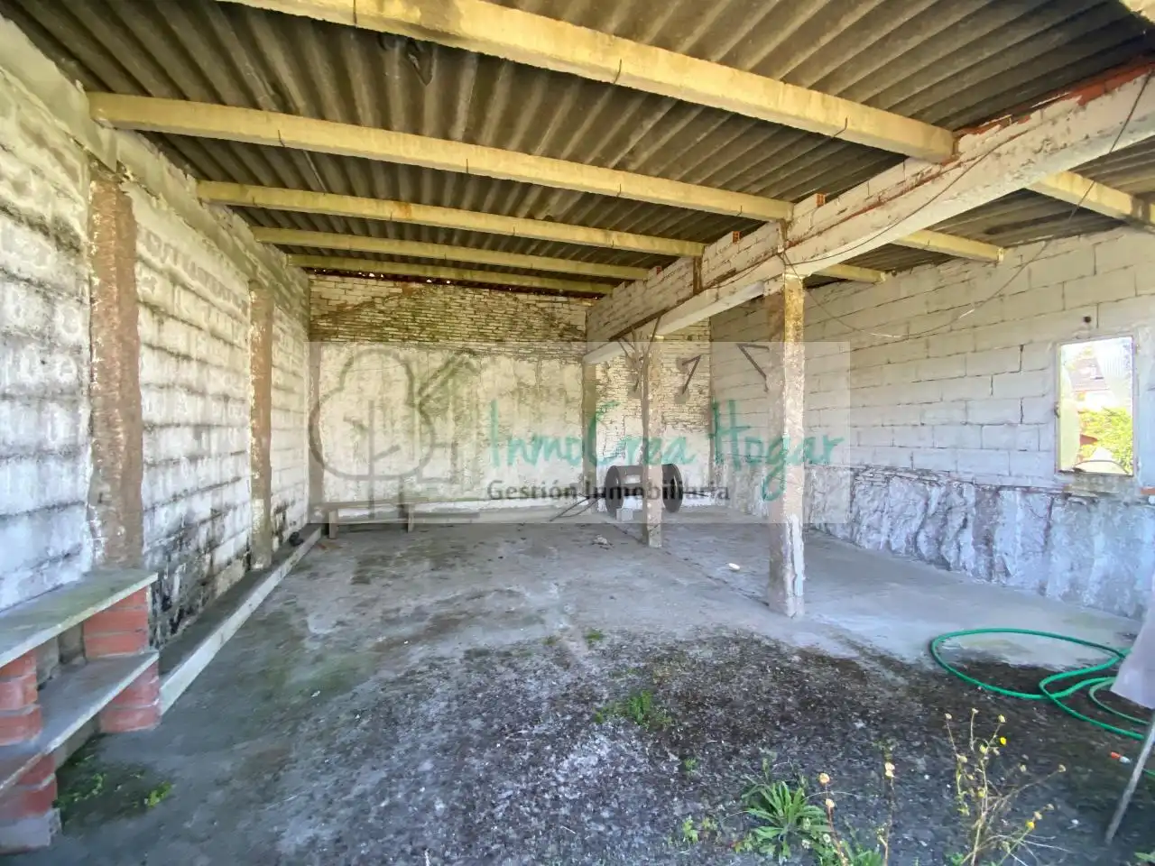 Terreny residencial en venda a Mos
