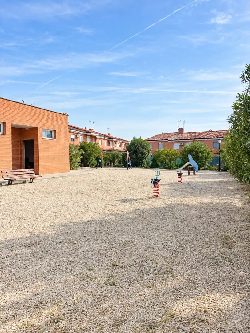 Casa a schiera con piscina in vendita a Hormigos, imagen 2