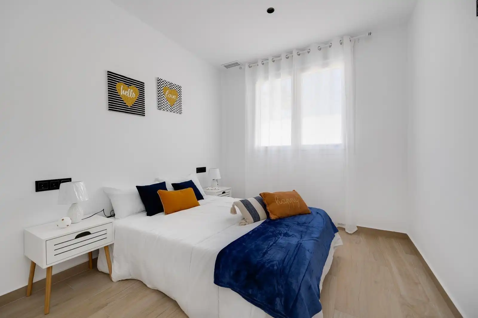 Habitación de Casa o chalet en venta en Torrevieja con Aire acondicionado, Terraza y Piscina