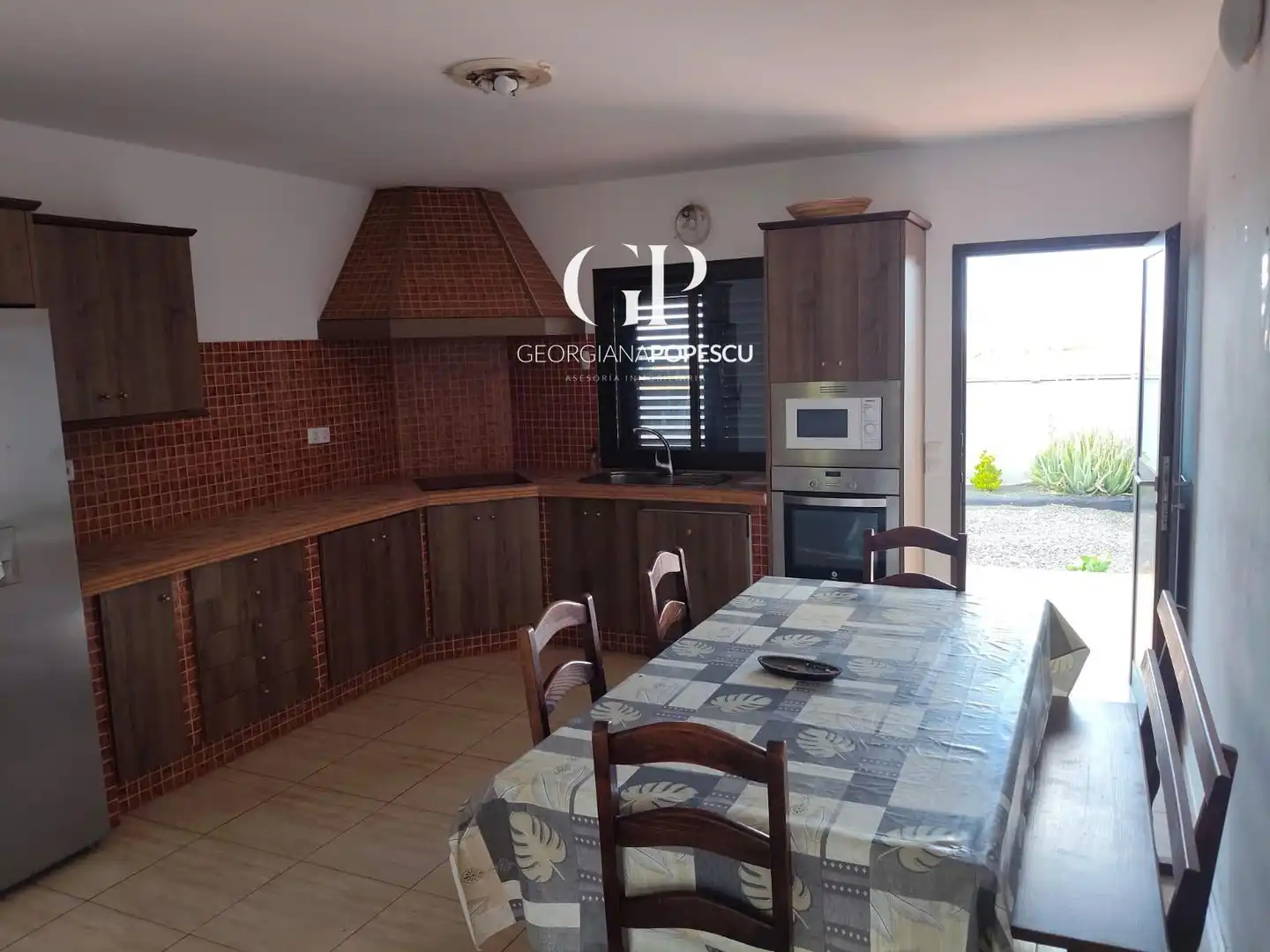Cuina de Casa o xalet de lloguer en La Oliva amb Alarma