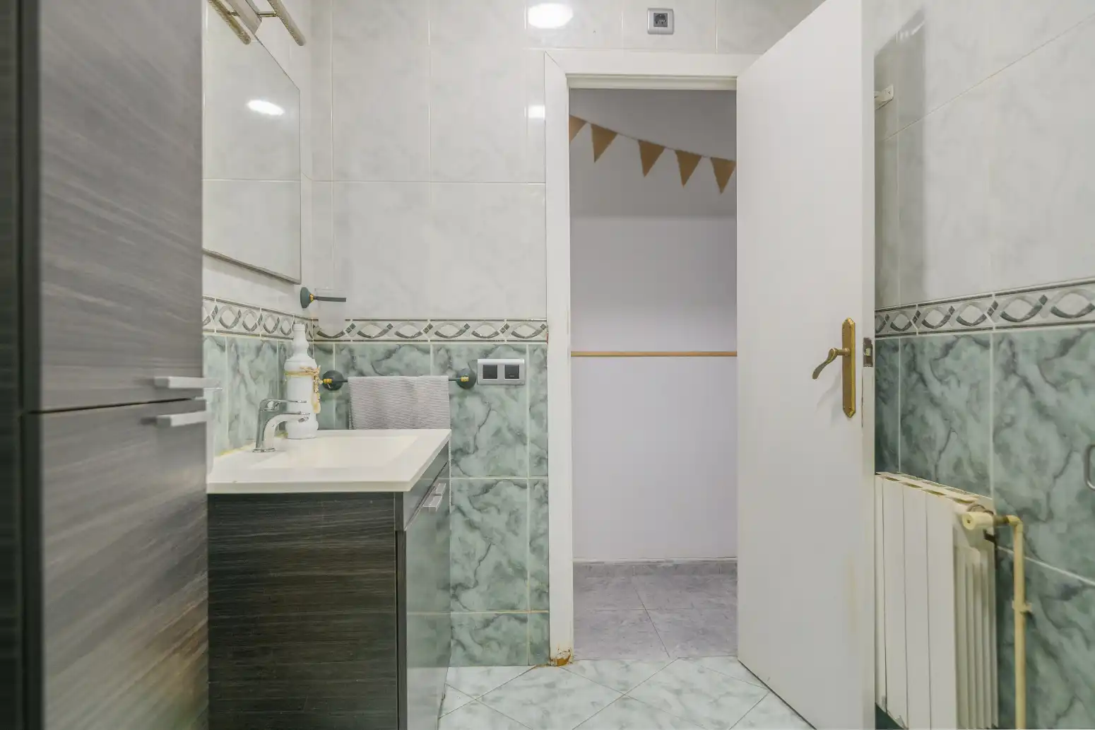Baño de Piso en venta en Viladecans con Calefacción