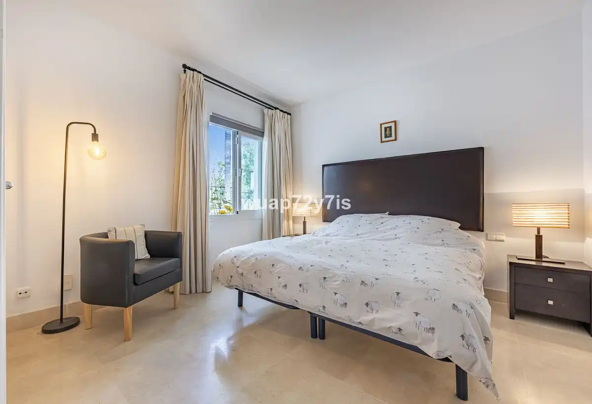 Piso con ascensor en venta en Nueva Andalucía, imagen 12