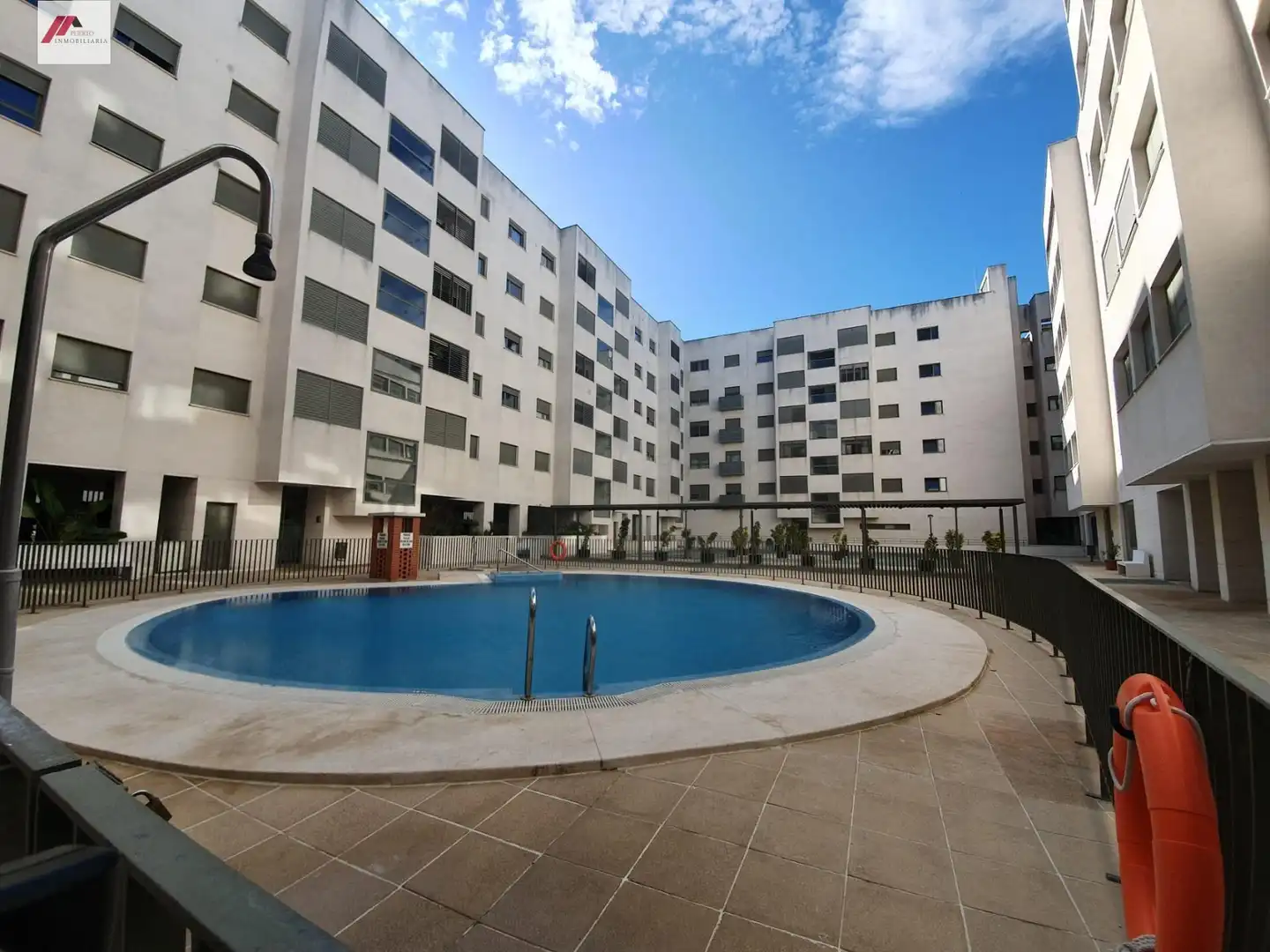 Piscina de Àtic en venda en El Puerto de Santa María amb Terrassa, Traster i Piscina comunitària
