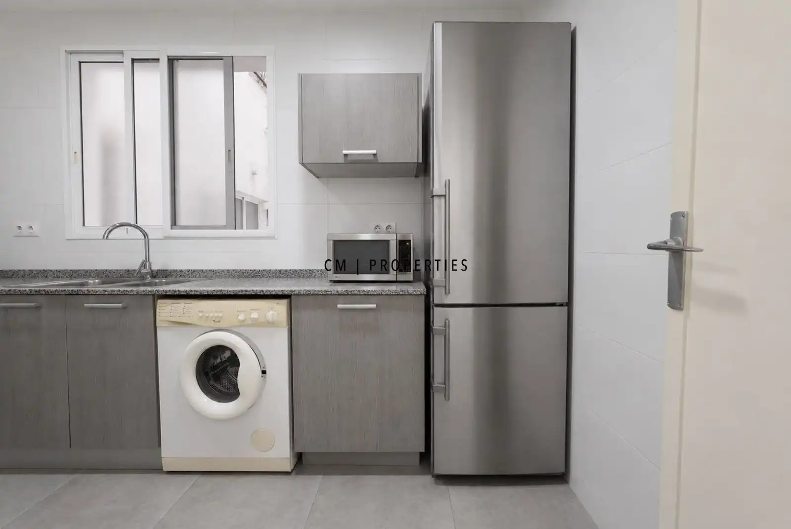 Küche von Wohnung zur Miete in Valencia mit Klimaanlage, Heizung und Terrasse