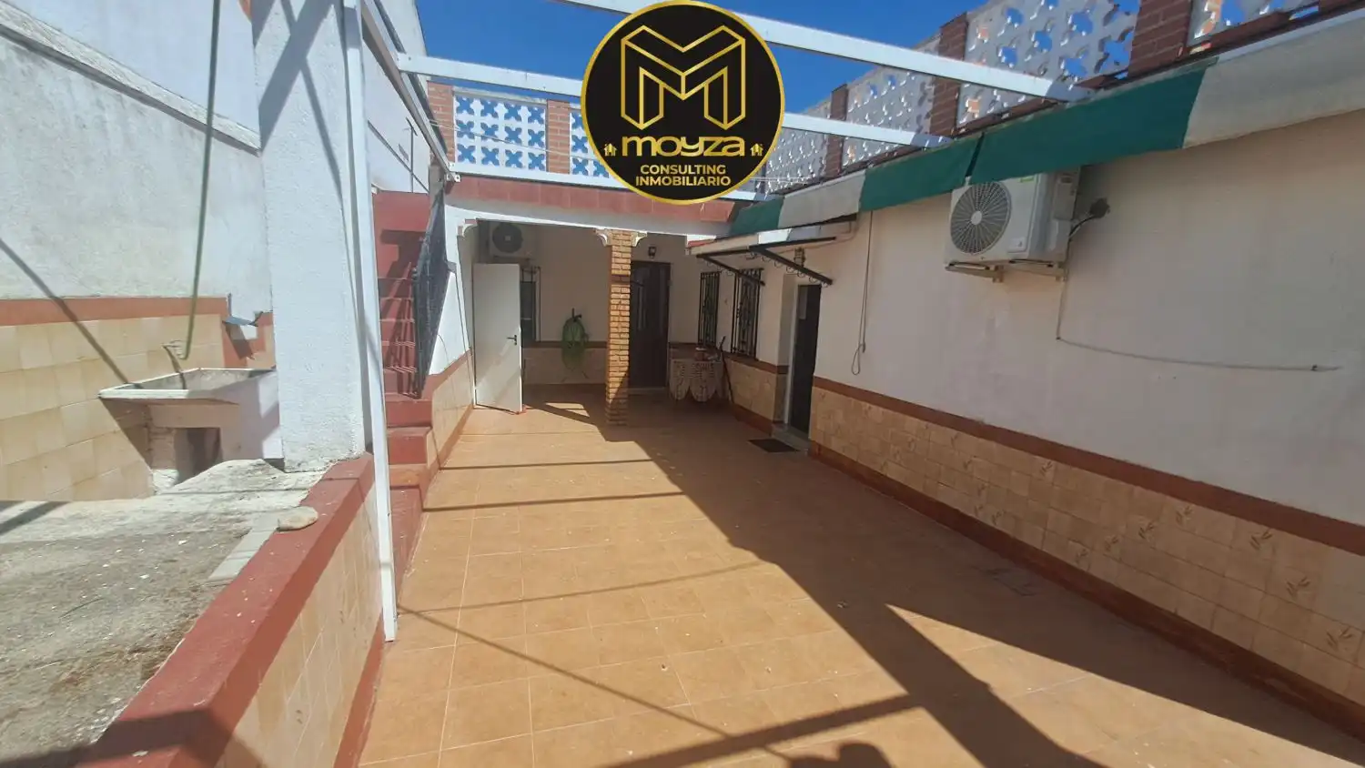 Vista exterior de Casa o chalet en venta en Cardeña con Aire acondicionado, Calefacción y Terraza