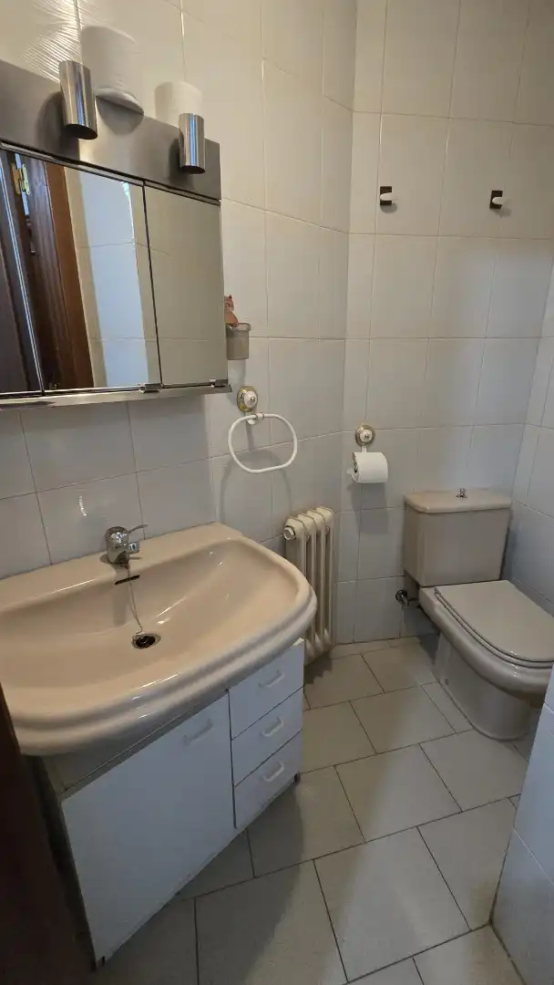 Badezimmer von Wohnung zur Miete in Úbeda mit Heizung, Möbliert und Ofen