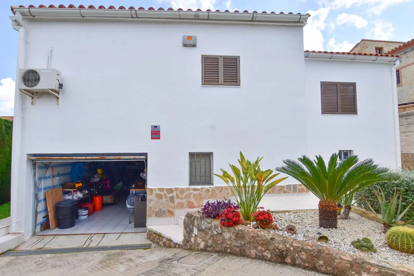Vista exterior de Casa o chalet en venta en Benifaió con Aire acondicionado, Jardín privado y Terraza