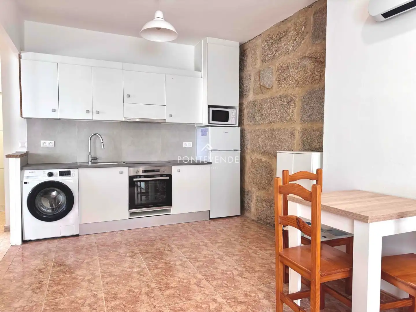 Kitchen of Flat for rent in Pontevedra Capital 