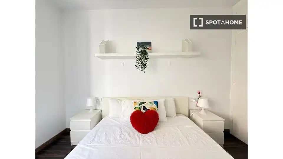 Bedroom of Flat for rent in Barcelona  with Air Conditioner, Heating and Furnished