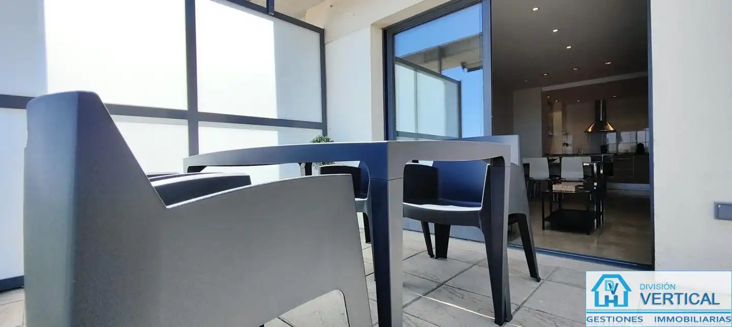 Terrassa de Pis de lloguer en Paterna amb Aire condicionat, Calefacció i Terrassa