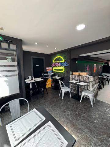 Local comercial en Alquiler en Perlita