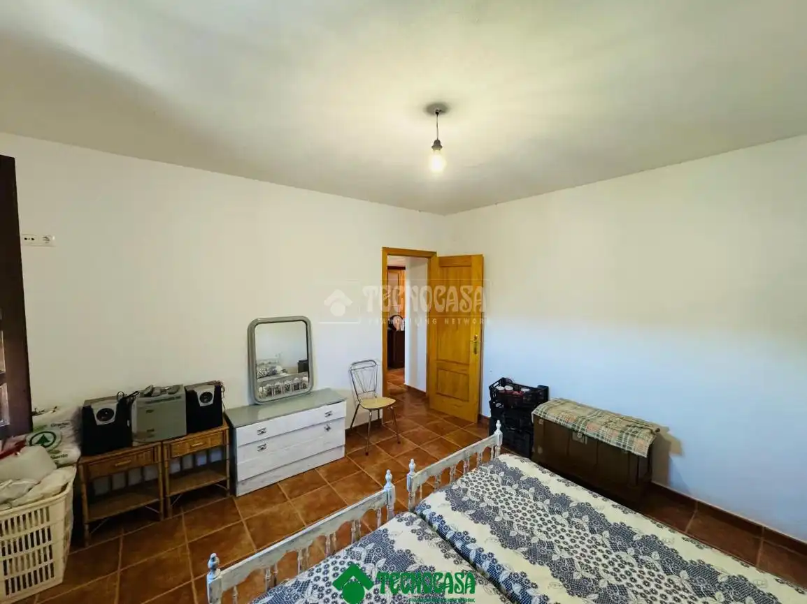 Habitación de Finca rústica en venta en Montoro con Aire acondicionado, Calefacción y Amueblado