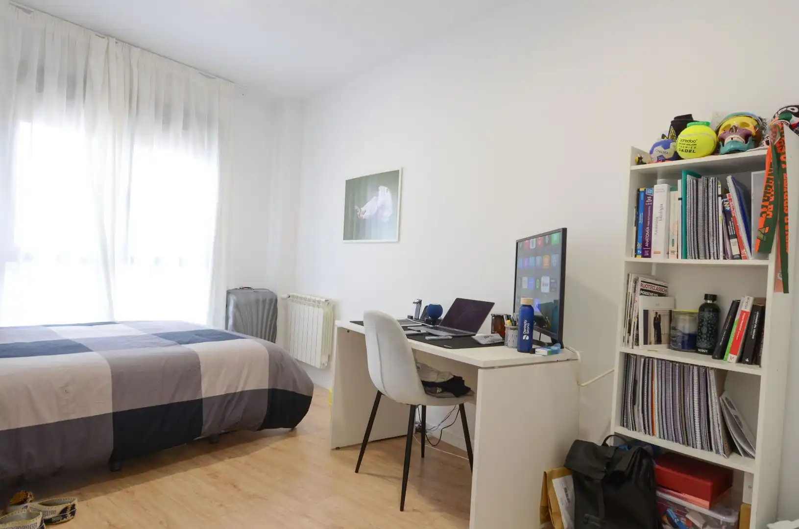 Bedroom of Flat for sale in Villanueva de la Cañada  with Air Conditioner and Heating