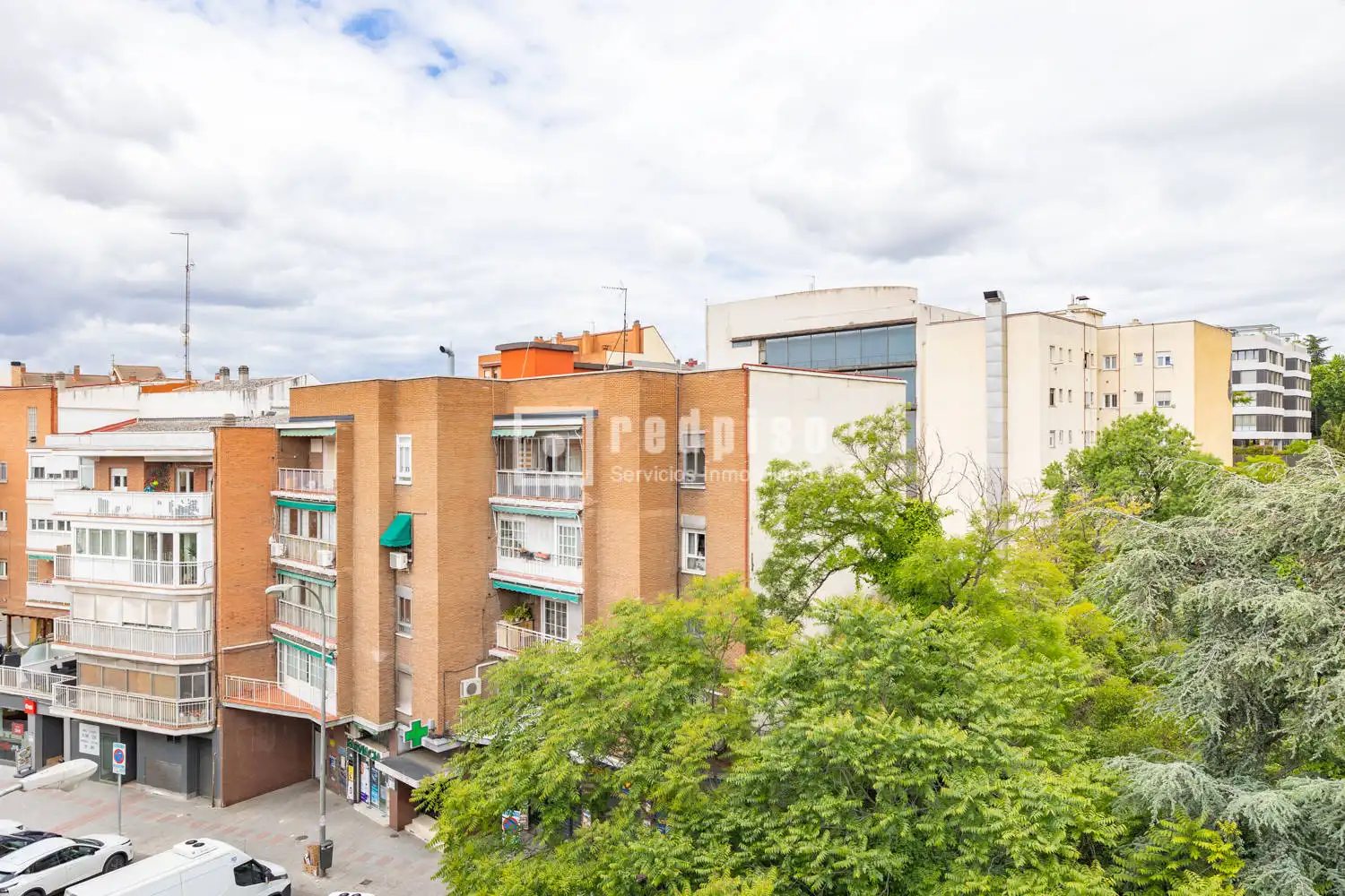 Vista exterior de Piso en venta en Madrid con Aire acondicionado, Calefacción y Terraza