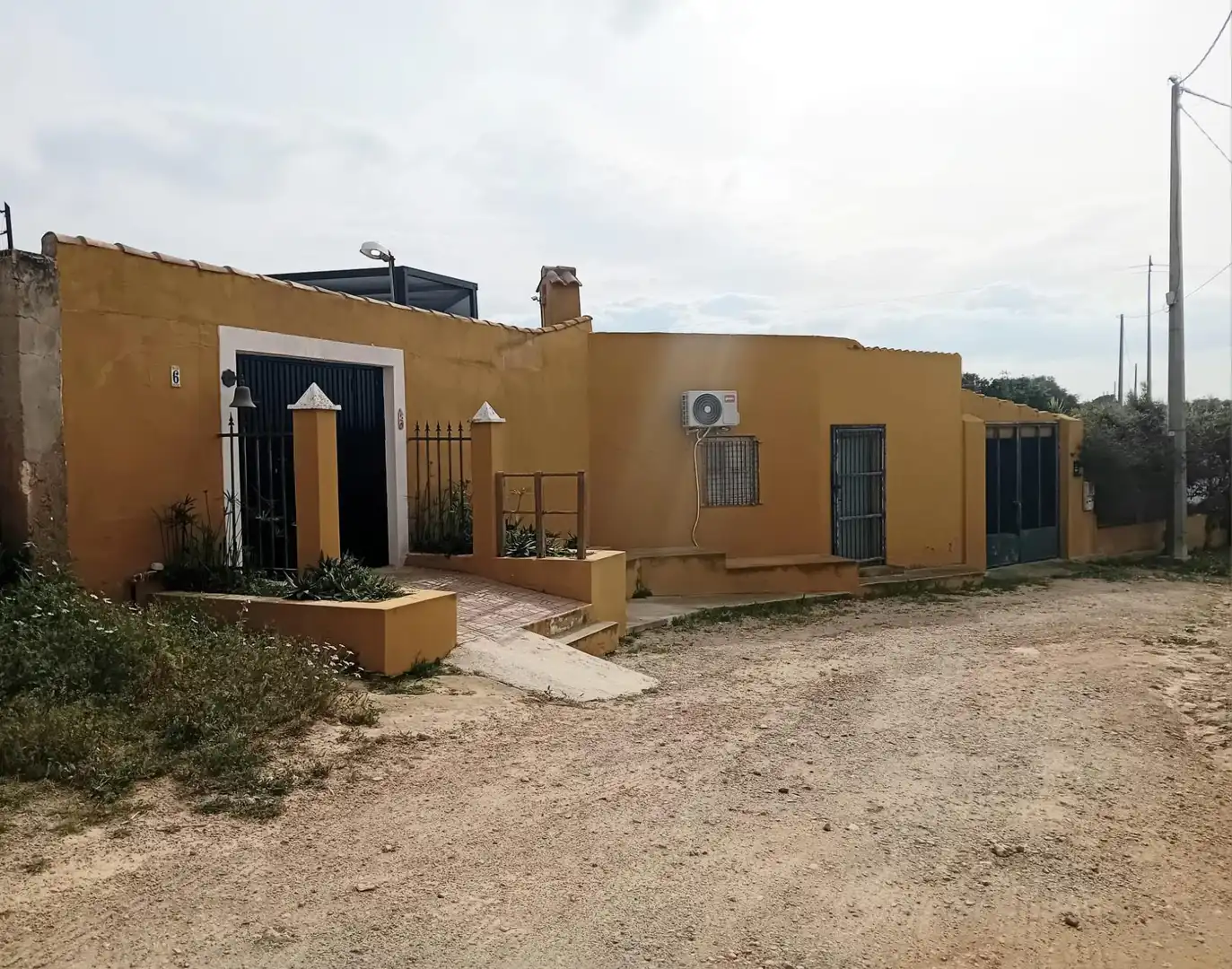 Casa rústica con piscina en venta en La Pinilla - Las Palas