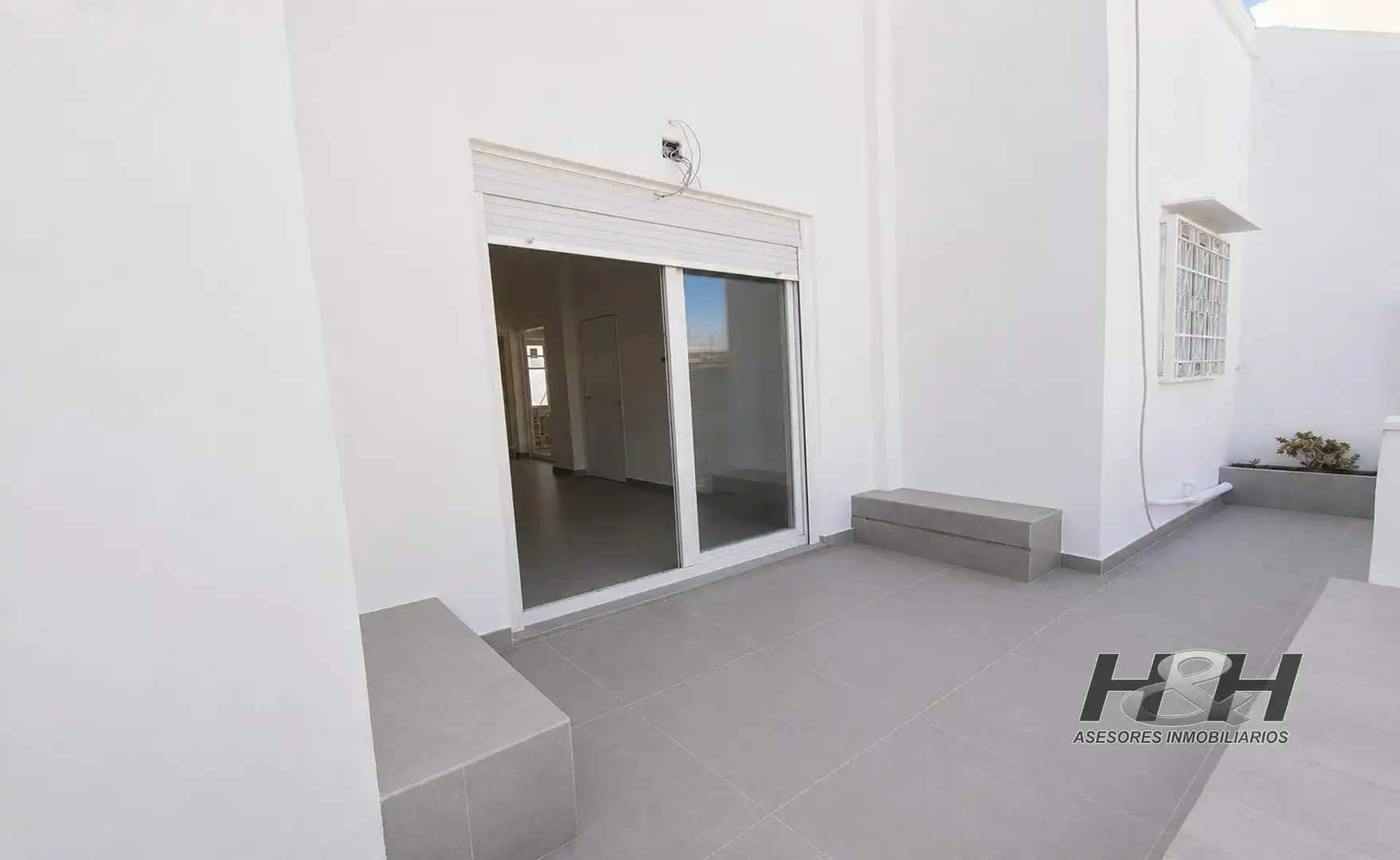 Ático de alquiler en Burjassot con Terraza, Trastero y Balcón