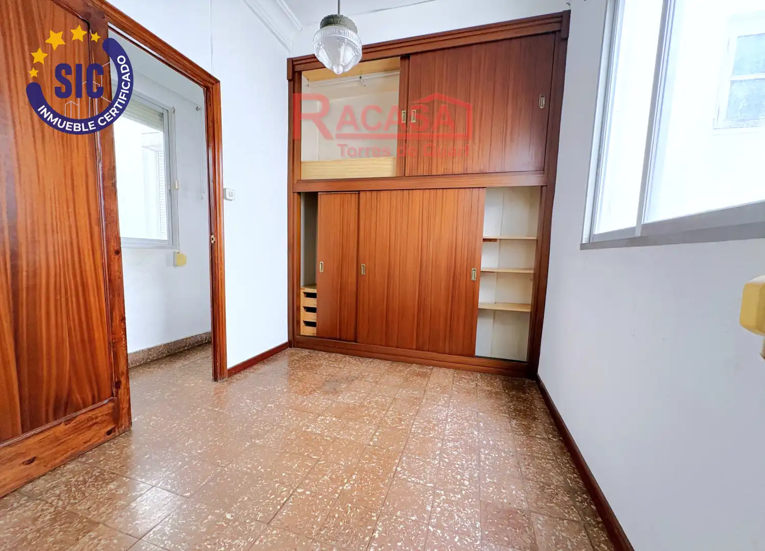 Habitación de Piso en venta en Valencia con Jardín privado