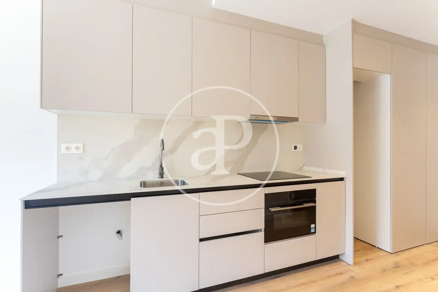 Kitchen of Flat for sale in Barcelona  with Air Conditioner, Heating and Terrace