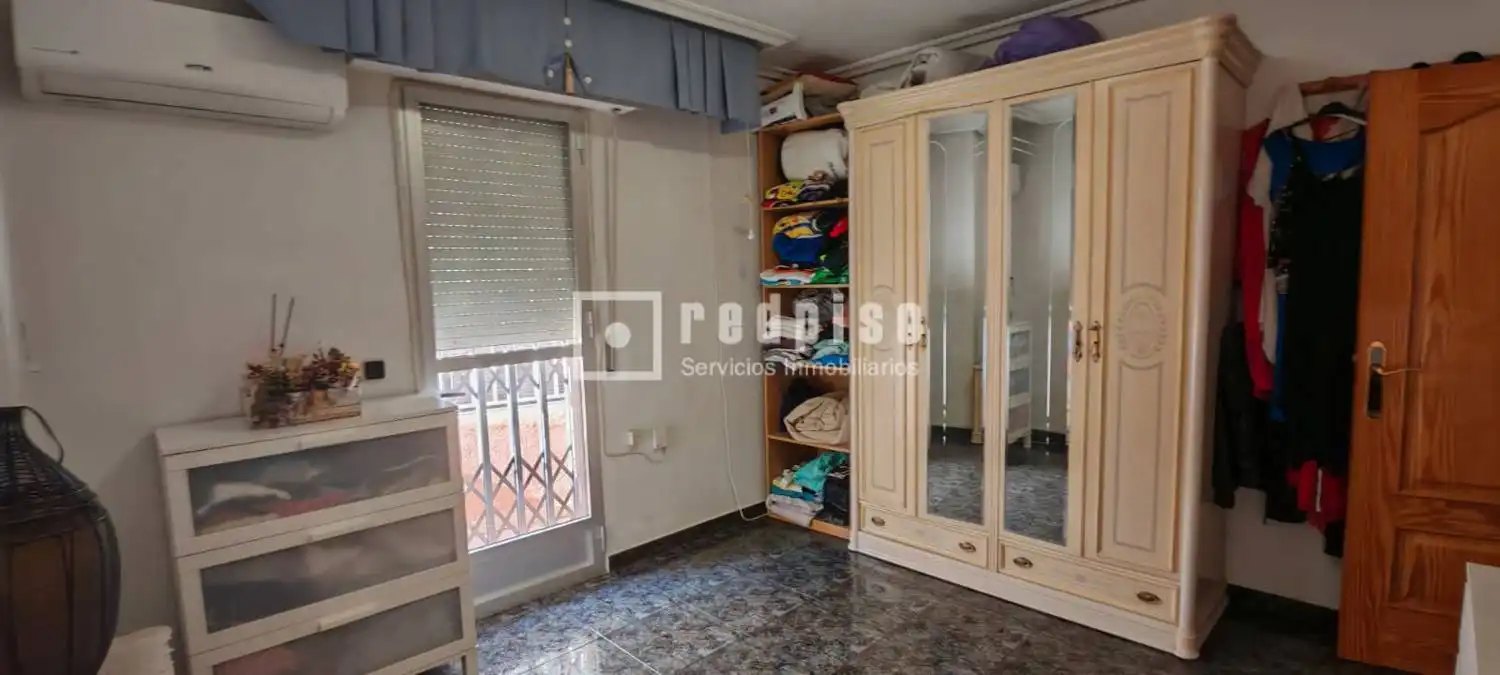 Habitación de Dúplex en venta en Alcantarilla con Aire acondicionado