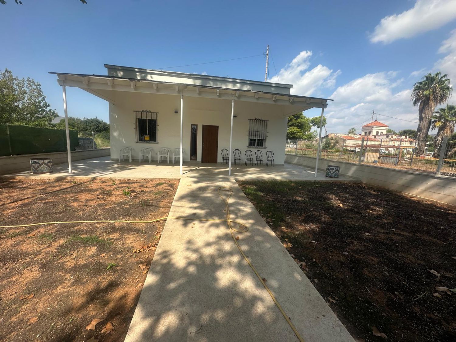 Vista exterior de Casa o xalet en venda en Castellón de la Plana / Castelló de la Plana amb Calefacció i Terrassa