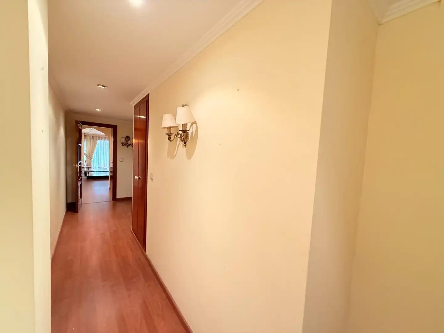 Piso en venta en Valencia con Parquet y Terraza