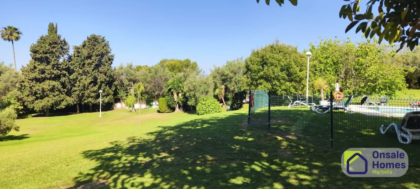 Apartamento en venta en Marbella con Terraza, Trastero y Piscina comunitaria