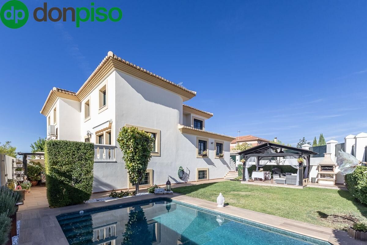 House or chalet for sale in Calle Mar del Coral, 24