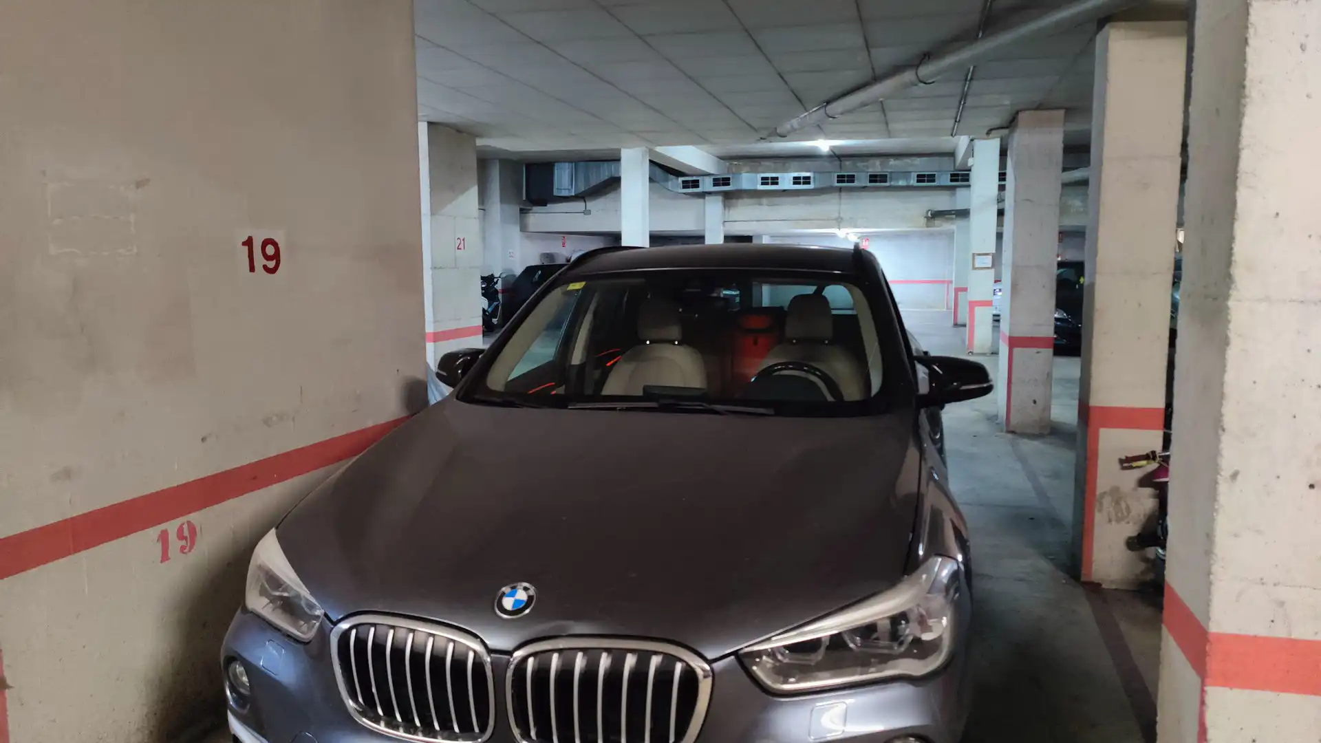 Parking of Garage for rent in Vallirana