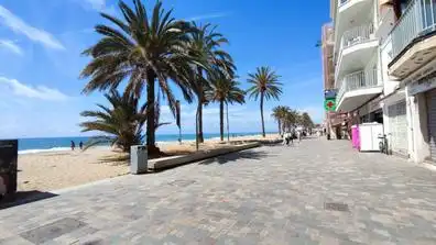 Local comercial en venta en Calafell Platja