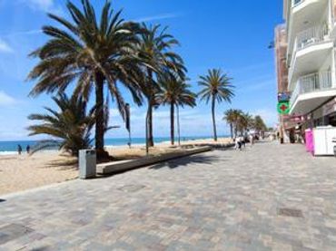 Local comercial en venda a Calafell Platja