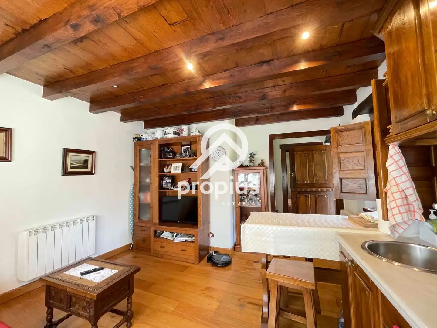 Chalet con terraza en venta en Nueva, imagen 16