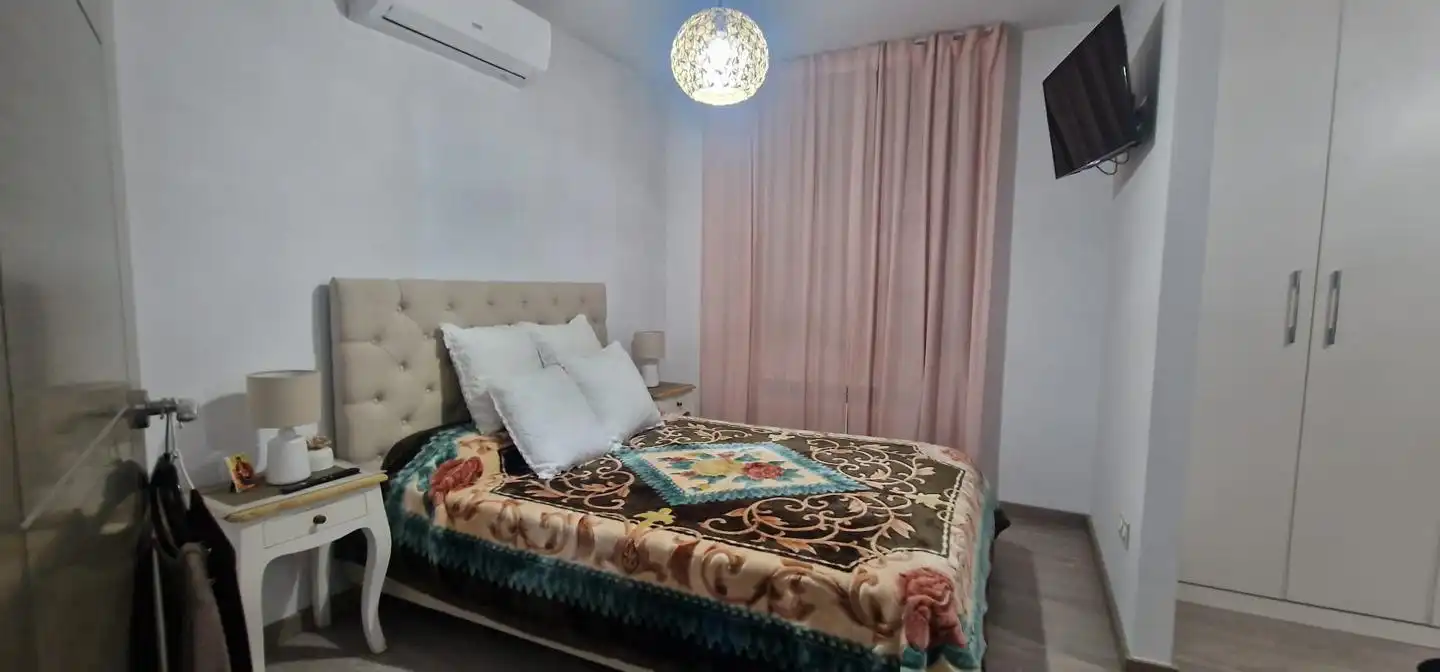 Dormitori de Casa o xalet en venda en Cadrete amb Aire condicionat, Calefacció i Jardí privat