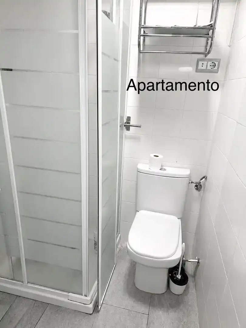 Bany de Pis en venda en Las Rozas de Madrid amb Aire condicionat i Balcó