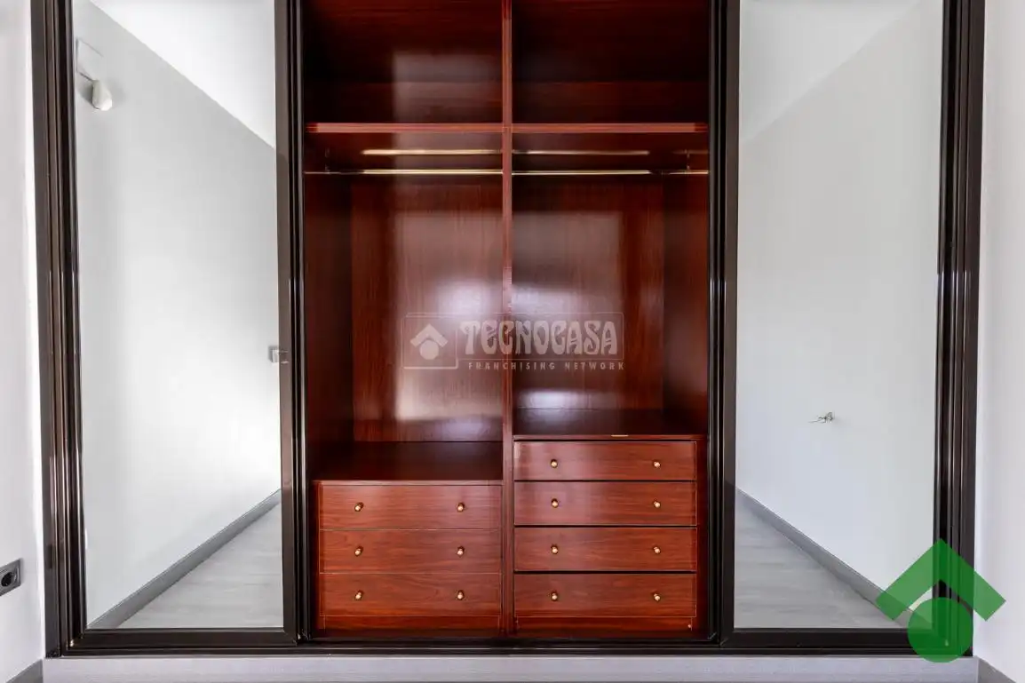 Habitación de Casa o chalet en venta en Ogíjares con Aire acondicionado y Calefacción