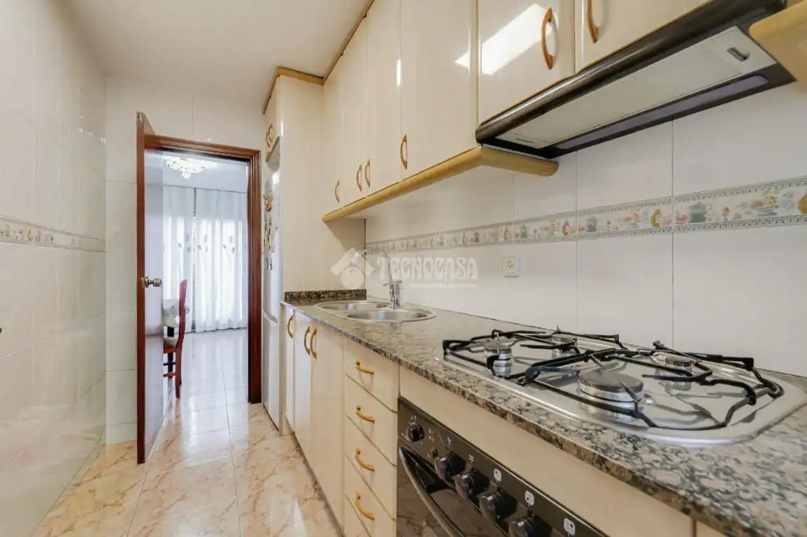 Wohnung mit Terrasse zum Verkauf in Salut - Lloreda, imagen 8