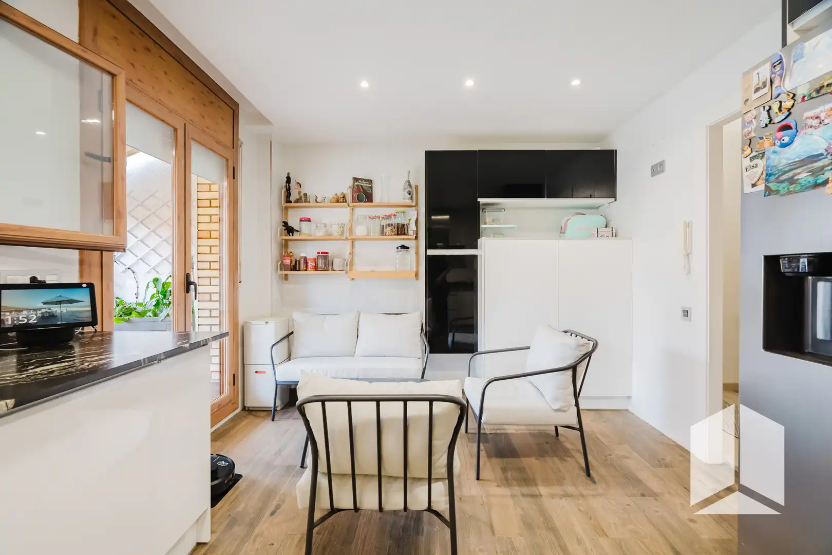 Sala d'estar de Casa o xalet en venda en Castelldefels amb Terrassa, Piscina i Balcó