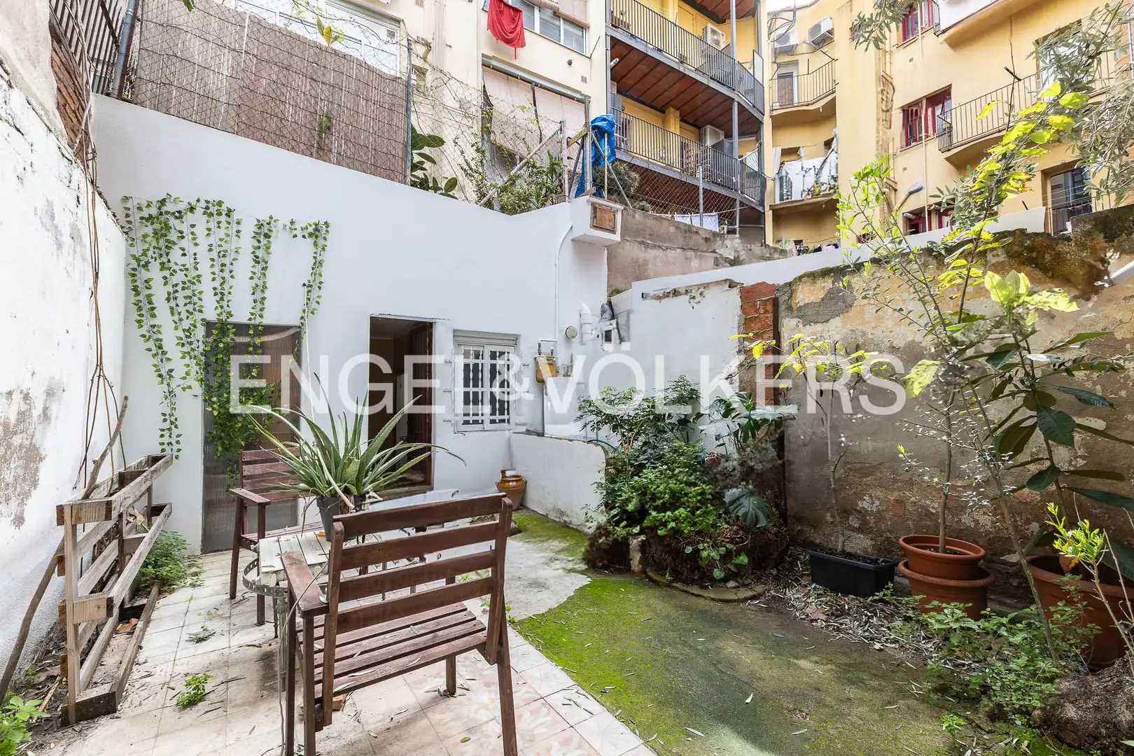 Terrasse von Wohnung zum Verkauf in Barcelona mit Heizung und Privatgarten