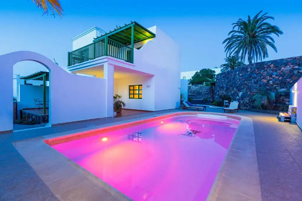 Piscina de Casa o chalet en venta en Yaiza con Aire acondicionado, Jardín privado y Terraza