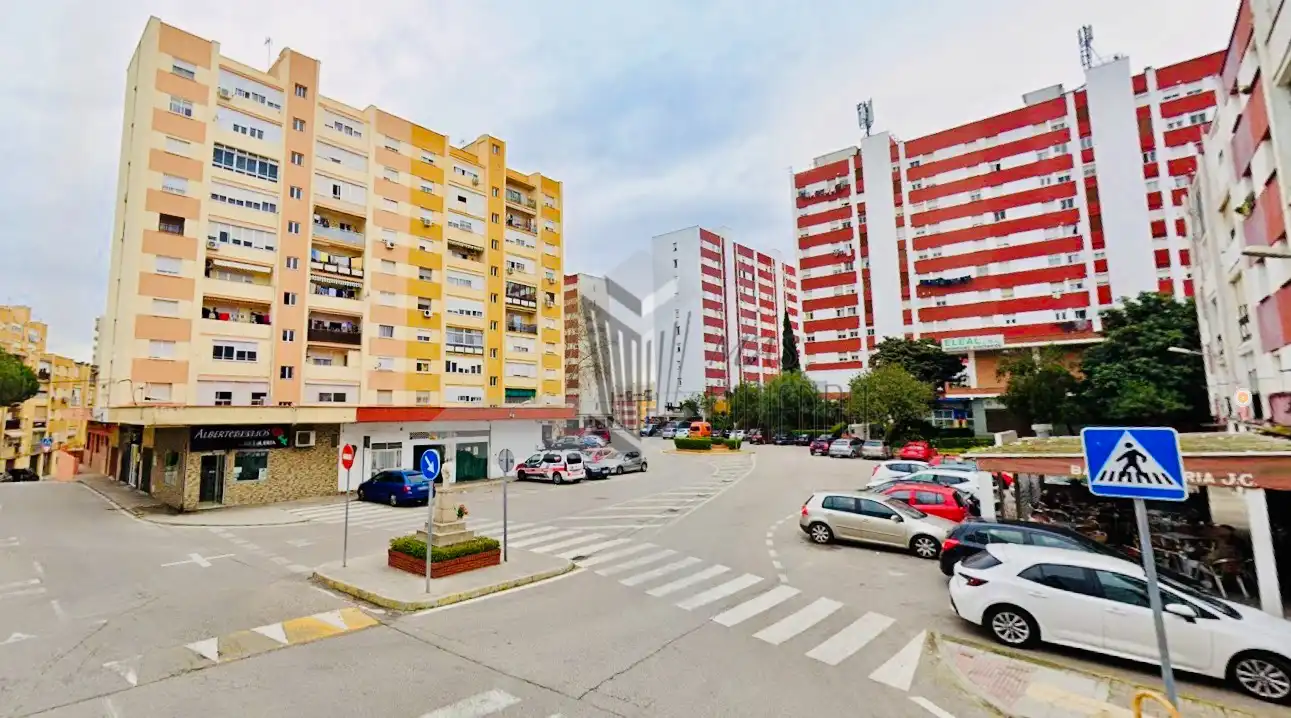Vista exterior de Piso en venta en Algeciras con Amueblado